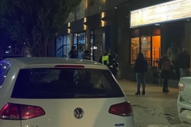 Clausuran local en la primera noche de aperturas