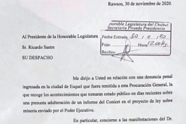 Chubut| El procurador Miquelarena pidió copia del proyecto que habilita la minería