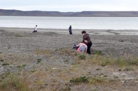 Río Gallegos | La Agencia Ambiental colaboró con limpieza en la costanera