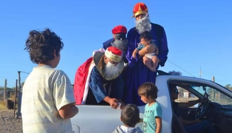 Trelew| La JPRO se sumó a la tarde solidaria de Reyes 