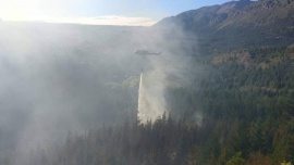 Epuyen| Permanece activo uno de los tres incendios