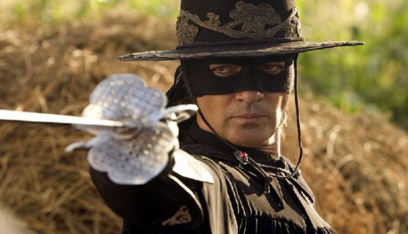 El Zorro tendrá una nueva serie en 2022 y será protagonizada por una mujer 