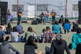 Músicos locales se presentaron en un Encuentro Folclórico Solidario