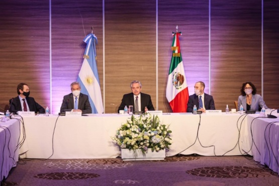 El Presidente ya está reunido con empresarios mexicanos