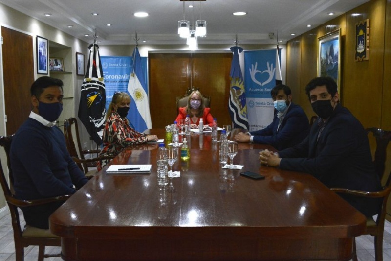 Reunión en Casa de Gobierno.