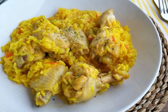 Cómo hacer alitas de pollo con arroz 