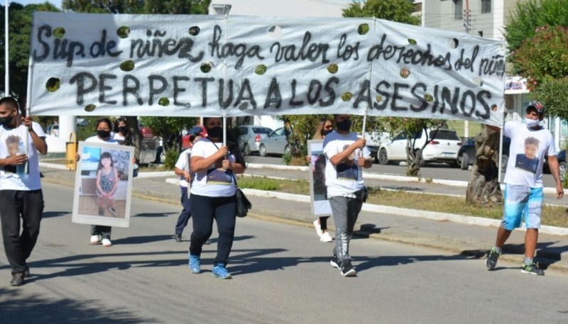 La marcha partió de El Gorosito hasta el Juzgado que entiende la causa. 