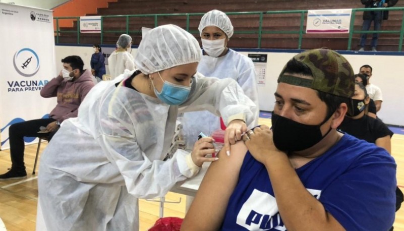 Caleta Olivia recibió esta semana más de mil dosis para continuar la campaña de vacunación