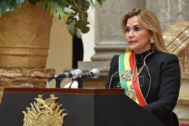 Detuvieron a Jeanine Áñez, expresidenta de facto de Bolivia