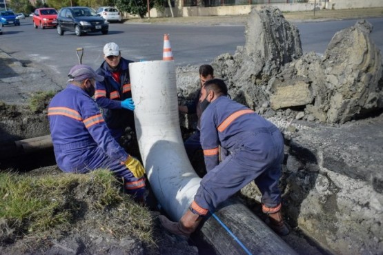 No se inunda más: se conectó el desagüe pluvial de la calle Mendioroz