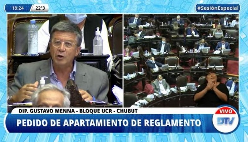 Gustavo Menna en el Congreso. 