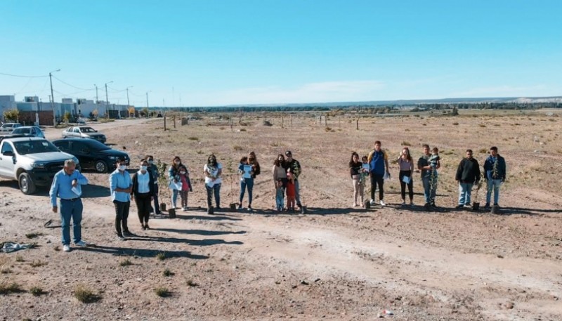 Dolavon: continúa la entrega de terrenos sociales en el nuevo barrio Antonia Felicidad Ledesma