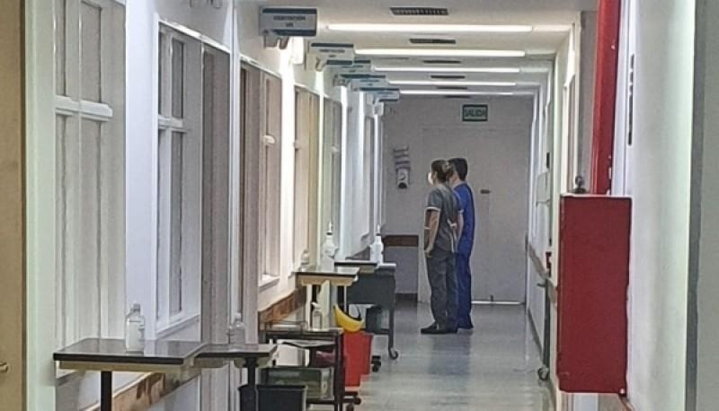 Terapia Intensiva del Hospital:  19 camas ocupadas de 22 disponibles