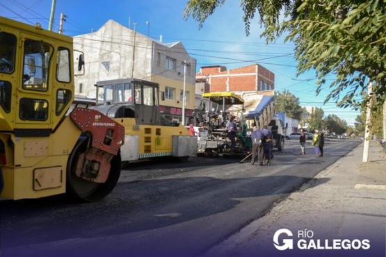 Municipio realizó mejorado de calzada sobre calle Urquiza