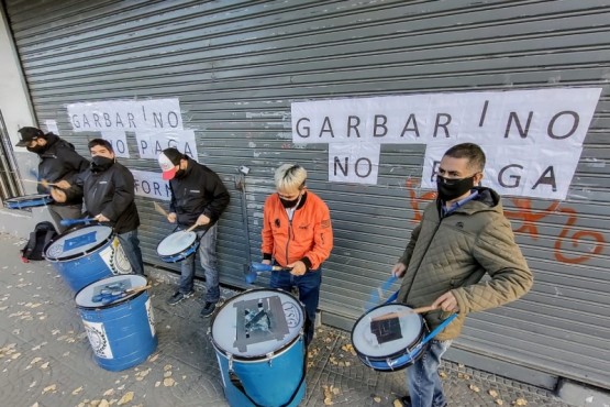 Embargue y secuestro de mercadería tras el cierre de Garbarino de Río Gallegos 