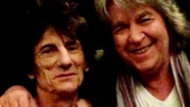 Ron Wood se une a un ex rolling stone en anticipo de disco en vivo en homenaje al blusero Jimmy Reed