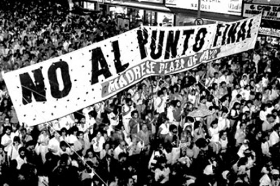 Marcha contra la Ley del “Punto Final” desde el Obelisco hasta la Plaza de los dos Congresos.