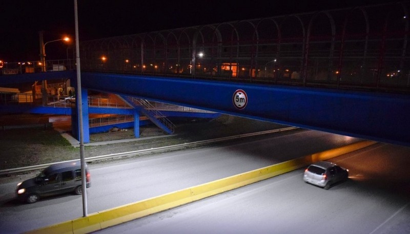 Puente de la Autovía 17 de Octubre.