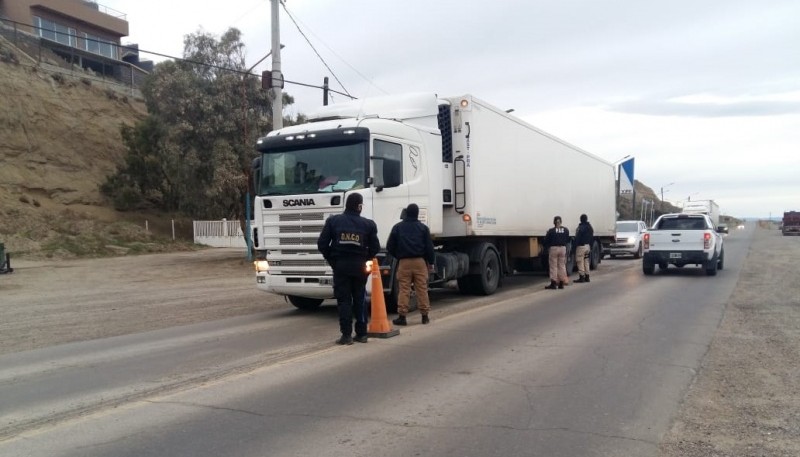 Controles en Ruta N°3.