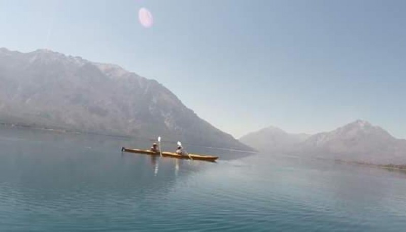 Kayakistas se extraviaron en el Lago Epuyen en pleno temporal 