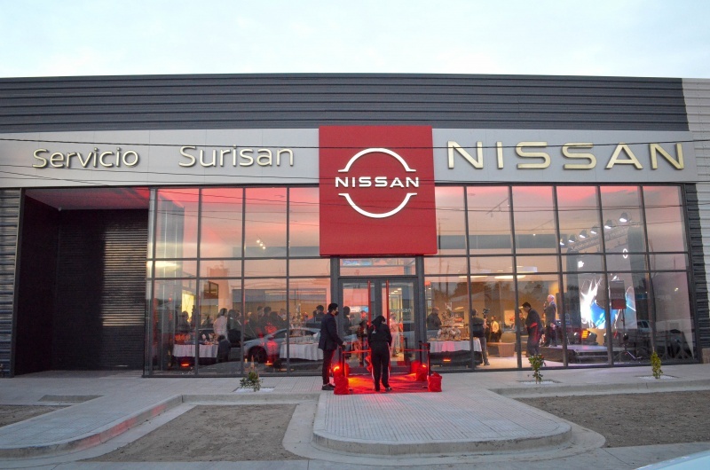 Nissan y Surisan inauguran un nuevo local en Chubut