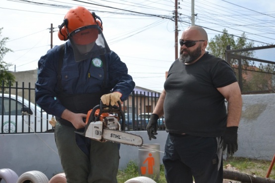 Capacitación en motosierra.