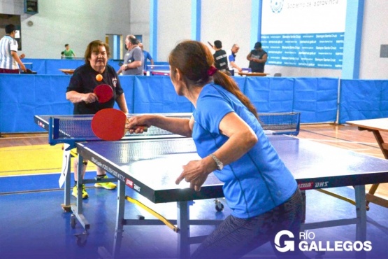 El tenis de mesa tiene su competencia por el aniverario.