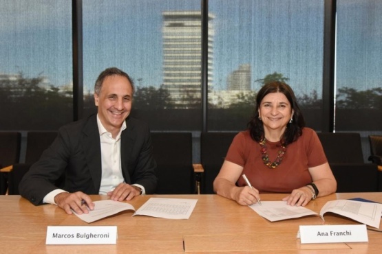 Marcos Bulgheroni, Group CEO de Pan American Energy, y Ana María Franchi, presidenta del Conicet