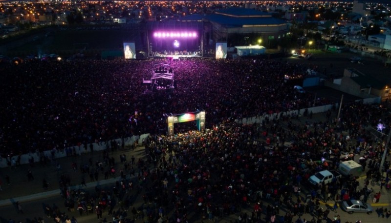 Quinta noche del Festival 136° Aniversario de Río Gallegos.