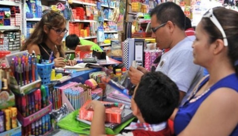 Cortes cuidados y una canasta escolar a buen precio. 