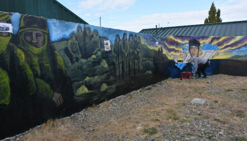 Los Pibes de Malvinas, en un mural de Valle Viejo