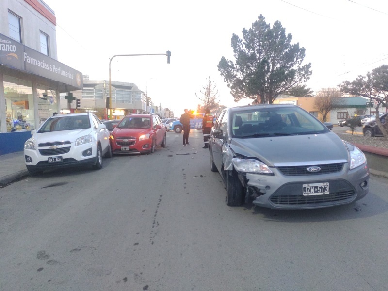 Choque en Avenida San Martín. (C.G)