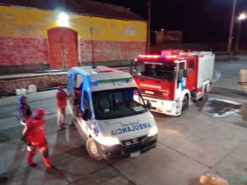 Una ambulancia trasladó al paciente al hospital. 