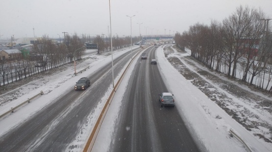 Alerta por escarcha y bajas temperaturas en todas las rutas de Santa Cruz