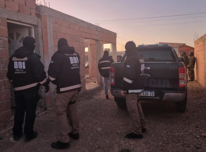 Vivienda allanada por la policía. 