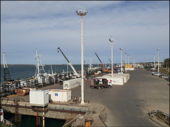 Sigue creciendo el movimiento de los puertos de Santa Cruz