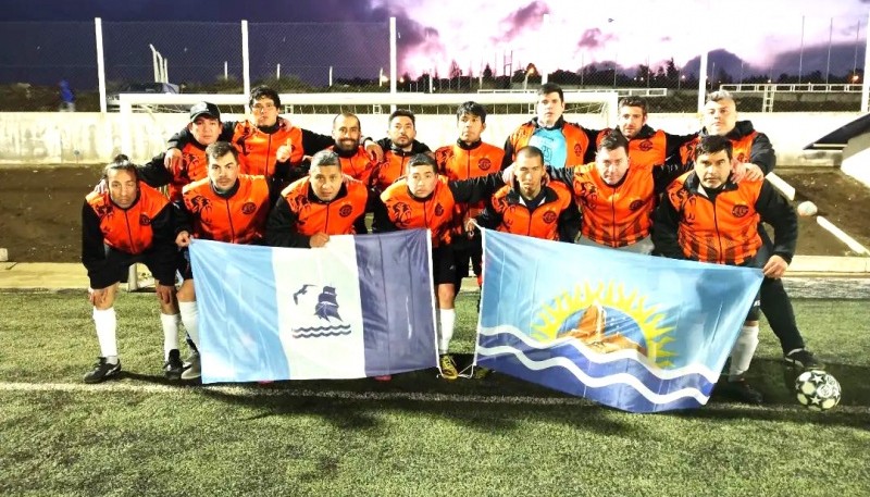  Atlético Belgrano ganó bajo la nieve en Bariloche