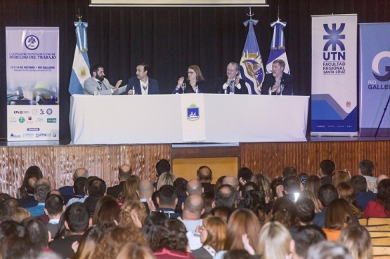 Autoridades en el 1° Congreso Santacruceño de Derecho del Trabajo. 