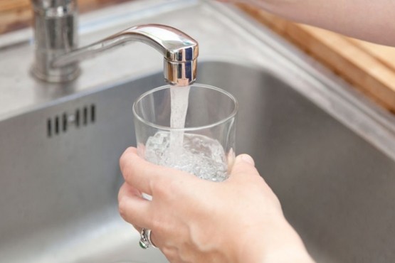 Se cree que el agua podría ser la causante de los problemas gastrointestinales en la ciudad.