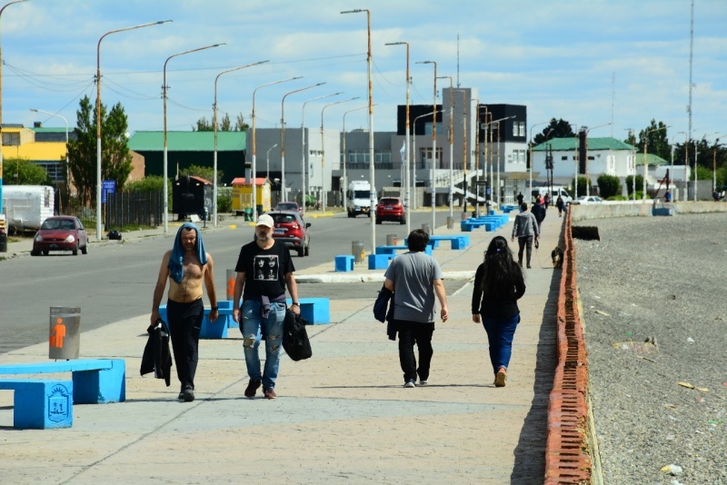 Los días calurosos sorprenden a los vecinos de Río Gallegos. 