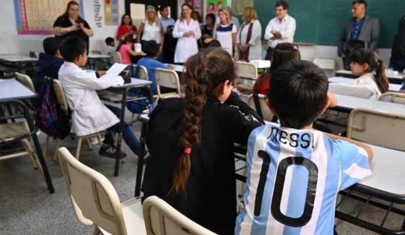 Mundial en las escuelas qu pasar en Santa Cruz