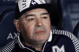 Causa Maradona: audiencia clave para confirmar el juicio a los ocho imputados