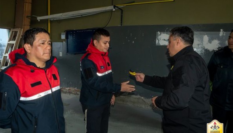 Superintendente Aguirre hizo entrega de jerarquías a Suboficiales  