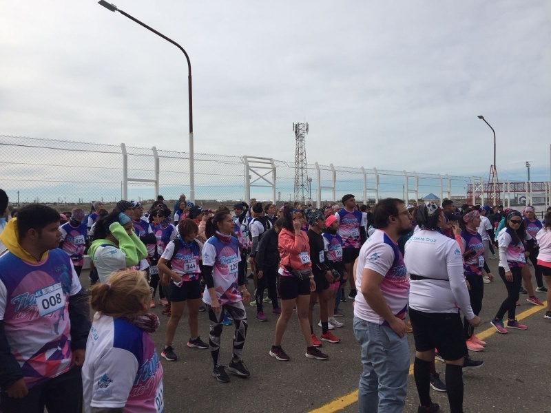 Corrida Tiempo de Mujeres en el Autódromo José Muñiz. 