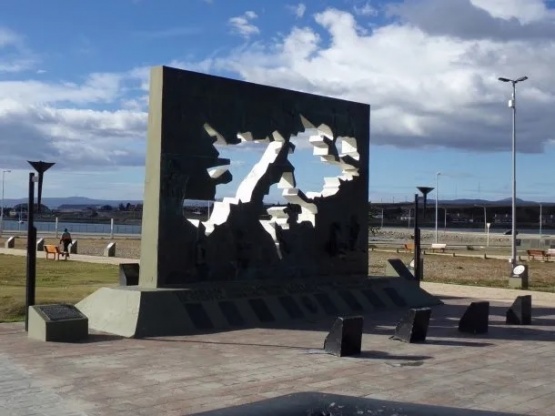 Hugo Chorrero: “Siempre vamos a bregar por la soberanía y que la bandera argentina flamee en Malvinas”