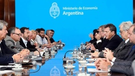 Sergio Massa anunció un nuevo Dólar Agro a $300 para la soja y las economías regionales