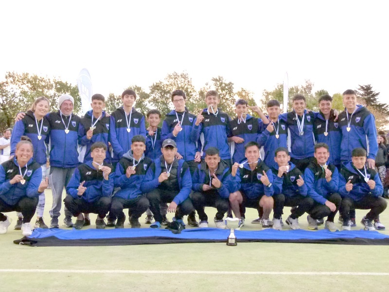 El equipo caletense terminó sin derrotas el torneo.