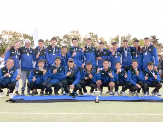 El equipo caletense terminó sin derrotas el torneo.