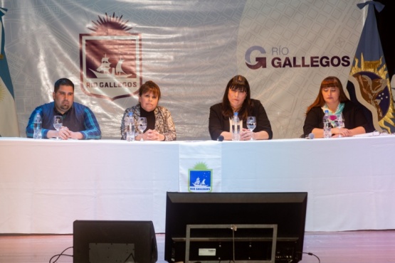 Presentaron el Segundo Encuentro Provincial de Danzas Folclóricas Río Gallegos 2023