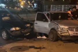 Violento choque terminó con personas hospitalizadas